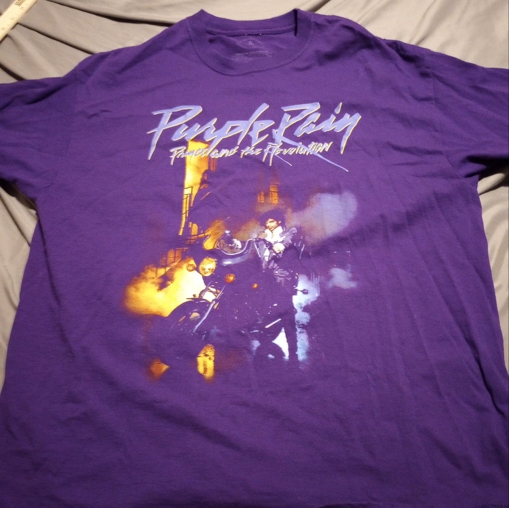 T shirt